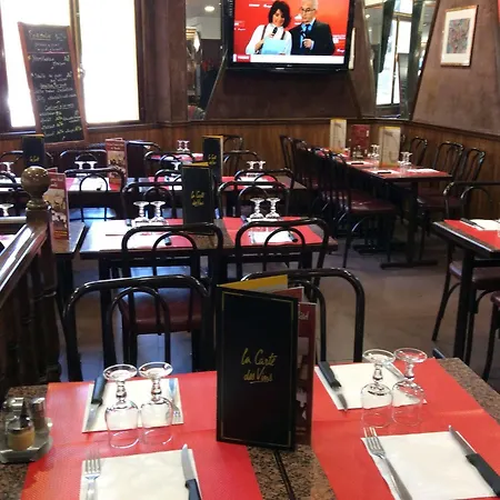 Hotel De La Place Du Louvre - Esprit De France