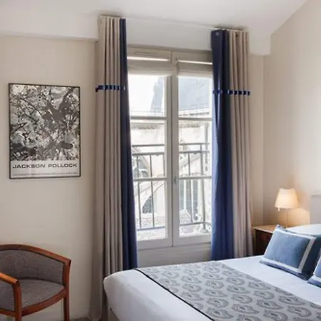 De La Place Du Louvre - Esprit De France Hotel Paříž