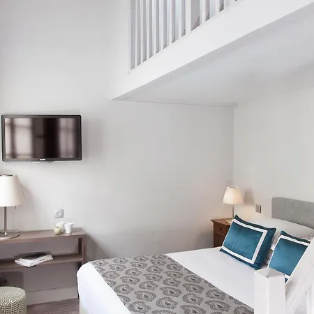 De La Place Du Louvre - Esprit De France 4* Paříž