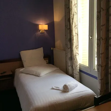 De La Place Du Louvre - Esprit De France Hotel Paříž