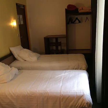 De La Place Du Louvre - Esprit De France 4*