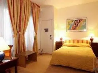 De La Place Du Louvre - Esprit De France מלון 4*