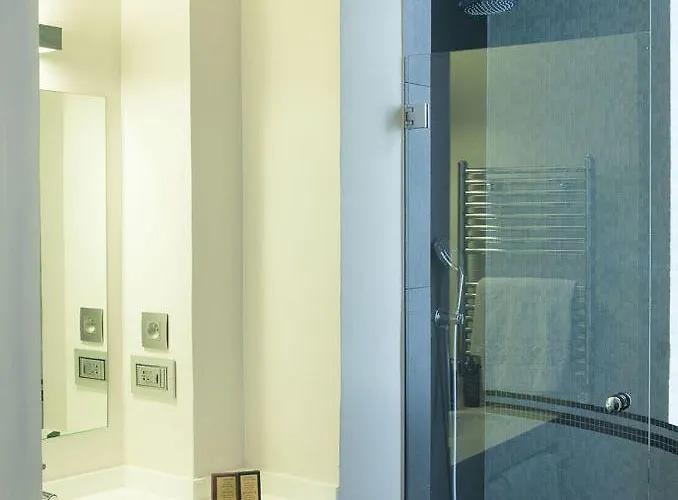 מלון De La Place Du Louvre - Esprit De France