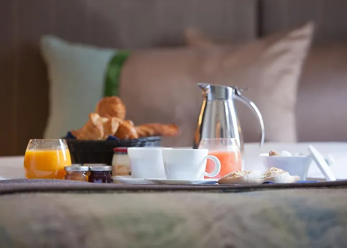 De La Place Du Louvre - Esprit De France 4*