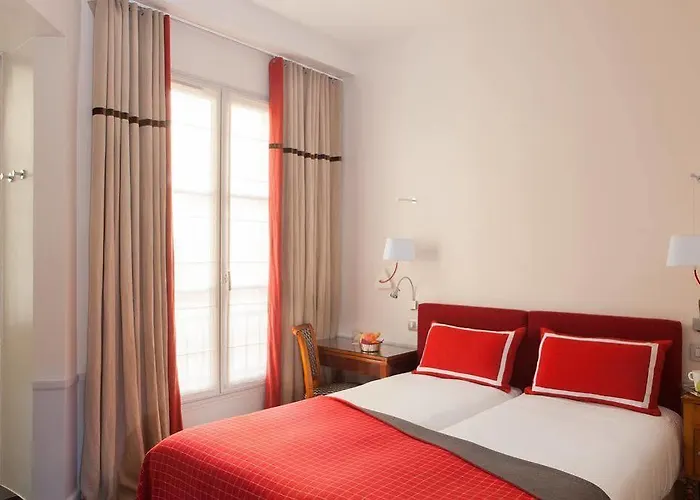 De La Place Du Louvre - Esprit De France