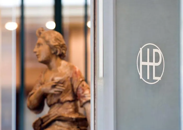 De La Place Du Louvre - Esprit De France 4* פריז