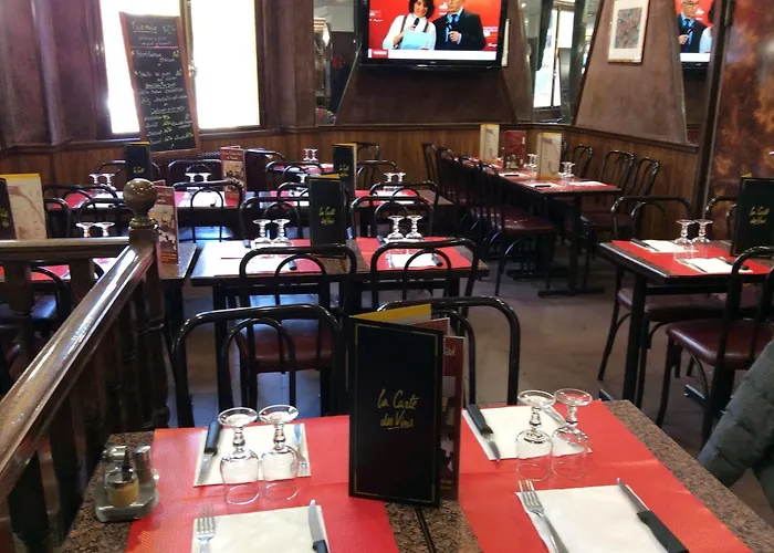 מלון De La Place Du Louvre - Esprit De France