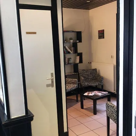 De La Place Du Louvre - Esprit De France Otel
